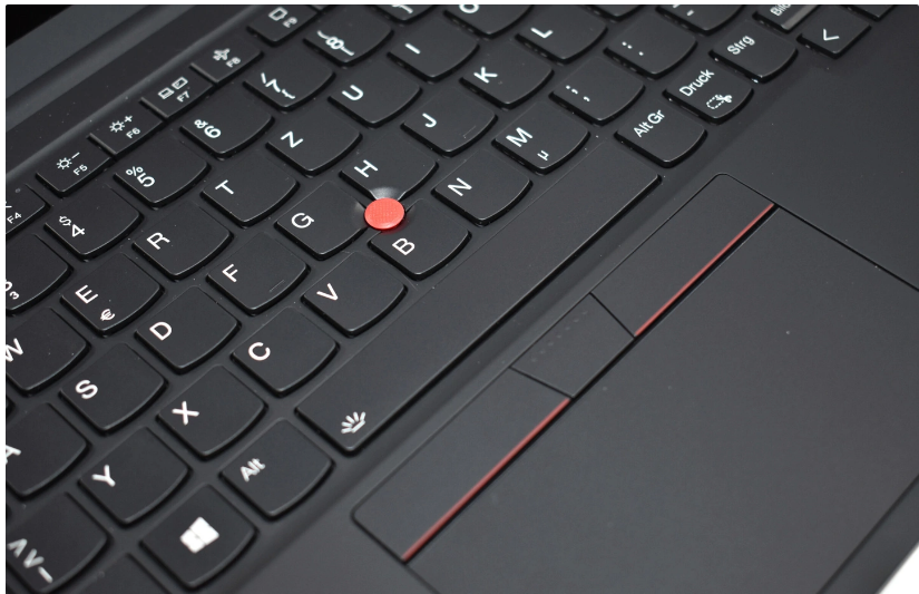 聯(lián)想：小紅點在 ThinkPad 筆記本上將永遠存在