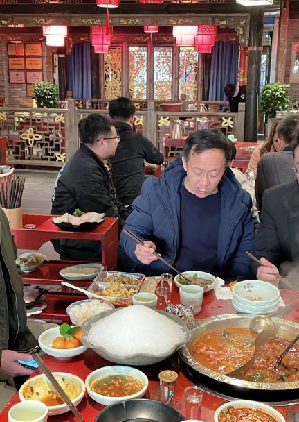 昆明迪思軟件有限公司2023開(kāi)工聚會(huì)及優(yōu)秀員工頒獎(jiǎng)(圖11) 昆明迪思軟件有限公司2023開(kāi)工聚會(huì)及優(yōu)秀員工頒獎(jiǎng)(圖11)